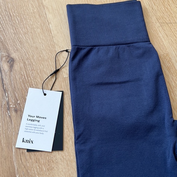 Knix leggings - Picture 3 of 3